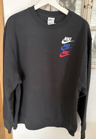 Nike Pullover mit Logo Druck Grösse L neuwertig