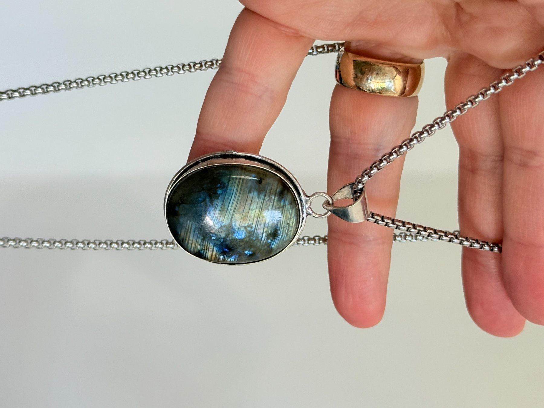 Catenine: Collier labradorite ✨ Pendentif unique en pierre – Nuovo e nell'imballaggio originale da Genève venduto da AWWA 2