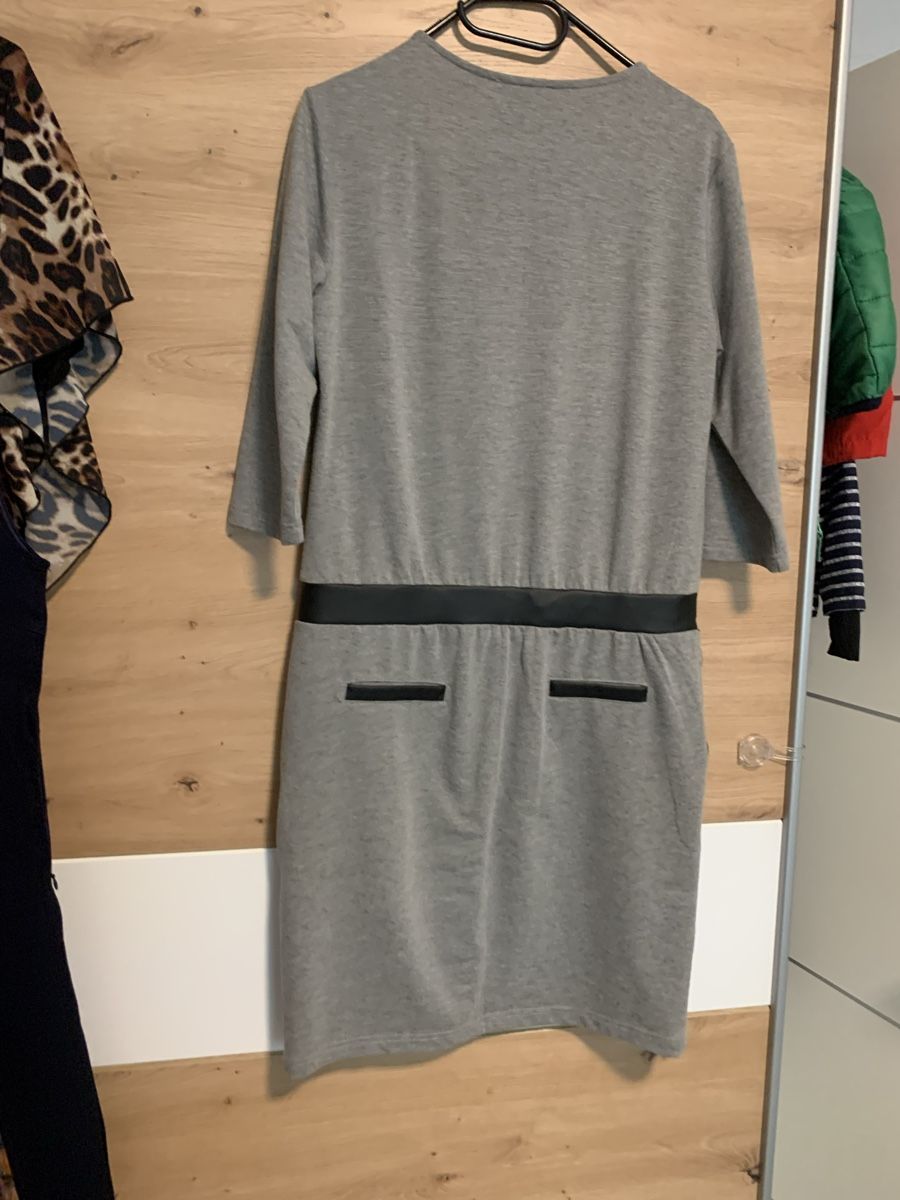 Vestiti: Graues Kleid mit Reissverschluss, Gr M – Usato da Widen venduto da didy82 2