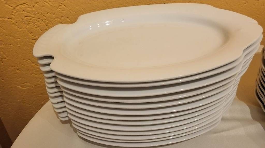 Plateaux: Fischteiler, Austria Servierplatten, 13 Stk, Weiss  – D'occasion à Samstagern par ana_lq95 3