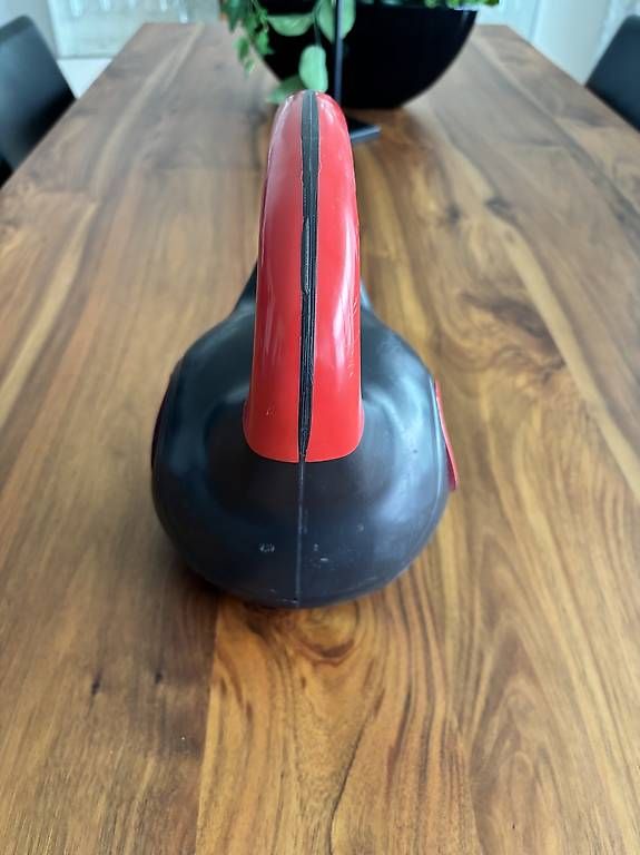 Manubri & Pesi: Kettlebell 8kg – Usato da Widnau venduto da agogos 3