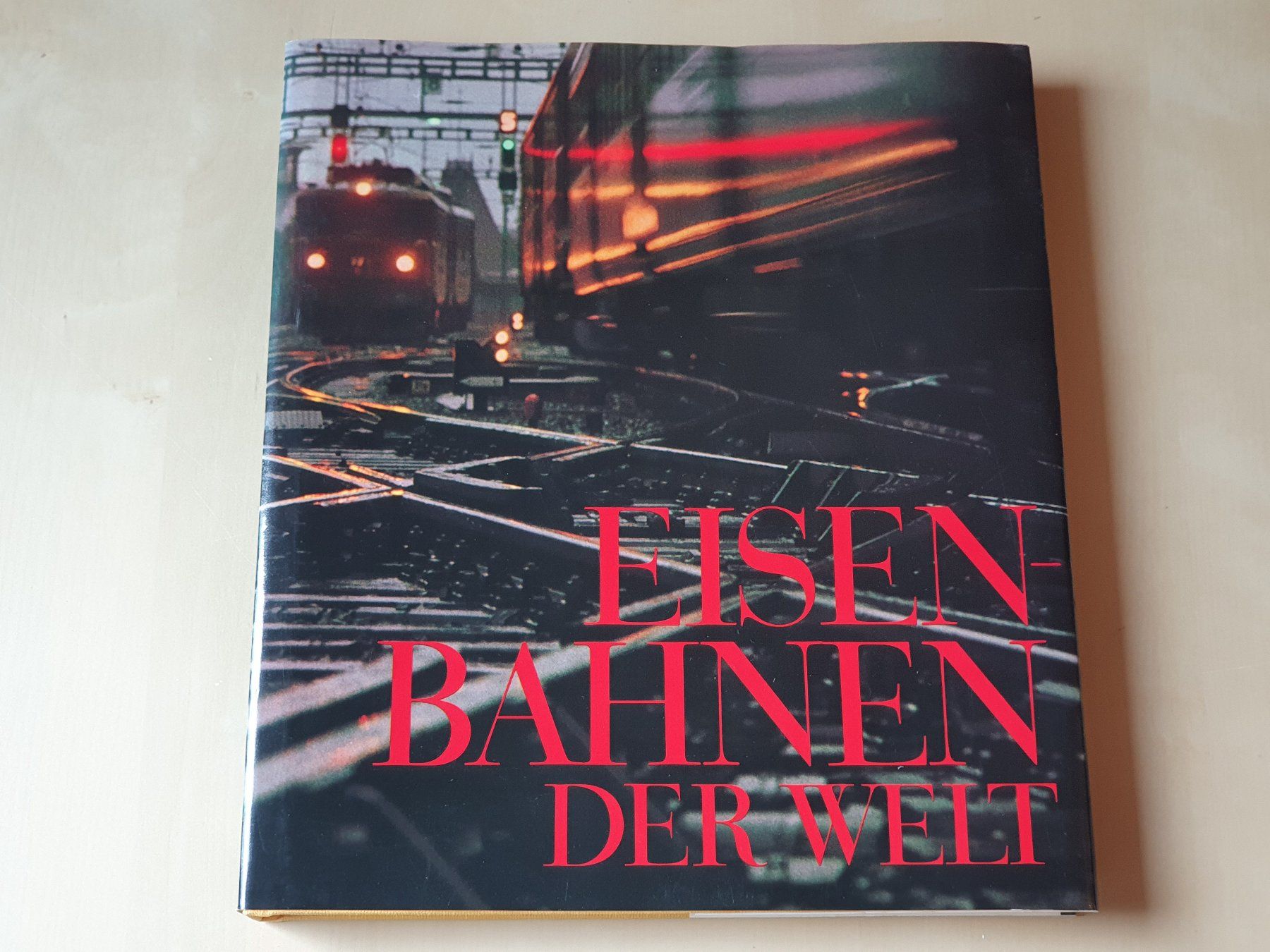 Libri: Eisenbahnen der Welt – Usato da Stansstad venduto da collectorsshop