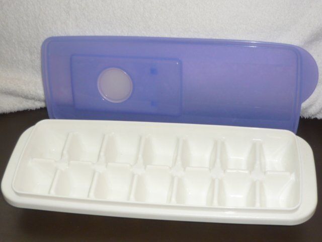 Tupperware Contenitori & Simili: TUPPERWARE X EIS – Usato da St.Gallen venduto da Anso 1