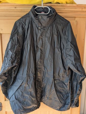 K-Way Regenjacke, Gr. L, Dunkelblau - mit Kapuze