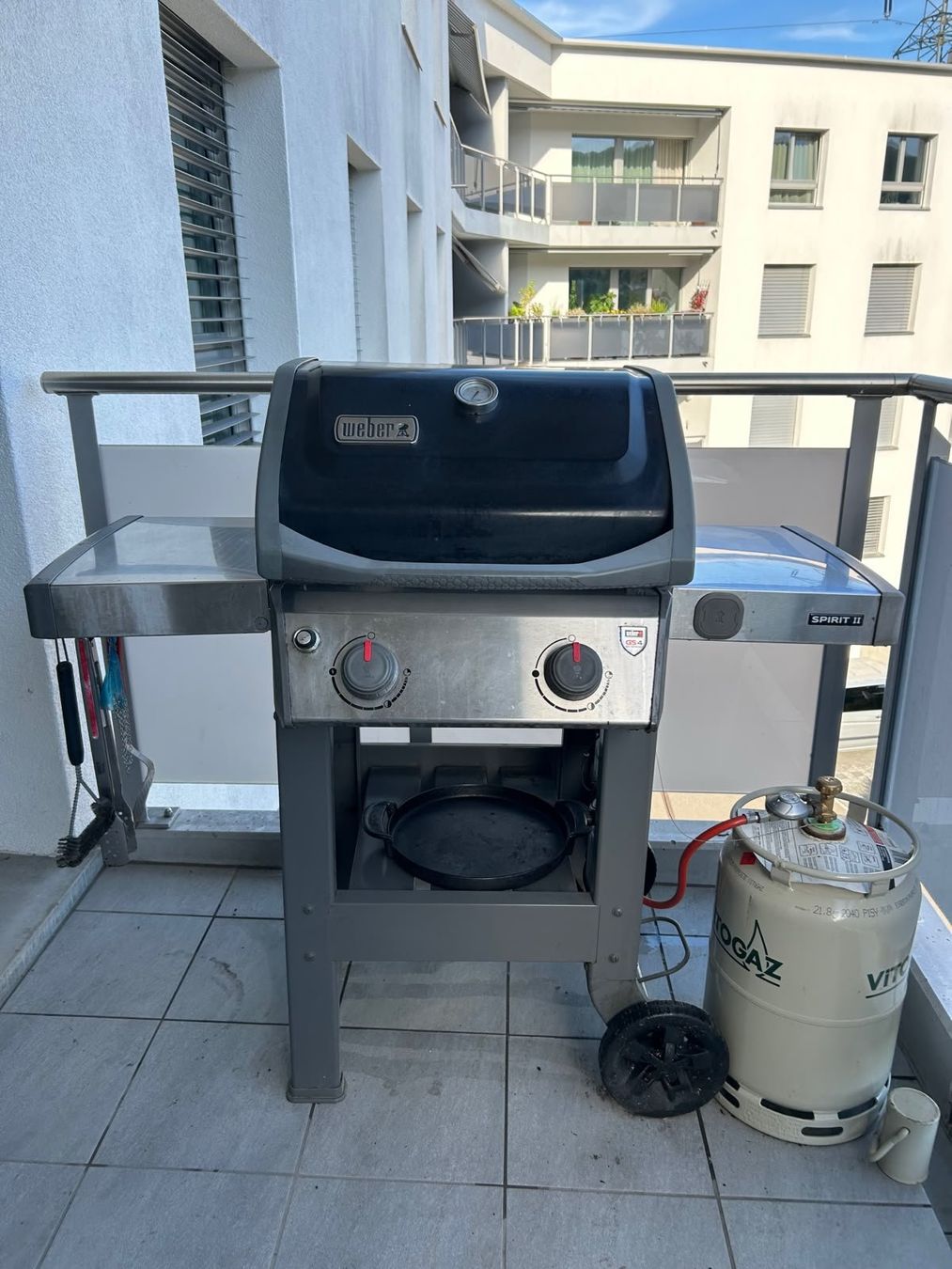 Weber Griglie: Weber Spirit E-210 Gasgrill – Usato da Adliswil venduto da car_5pms 2