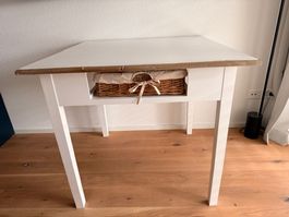 Schreibtisch im weissen Stil, 90×90×80 cm – wenig gebraucht