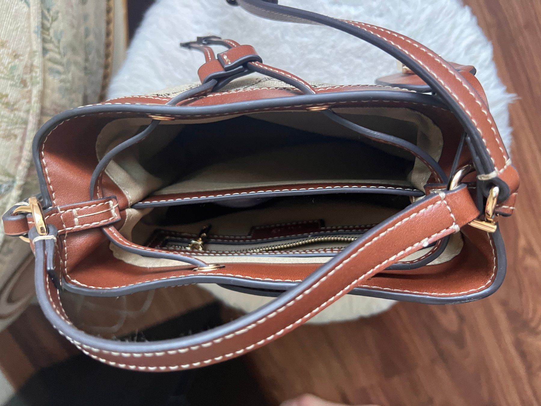 Mango Sacs femmes: Crossbody Tasche – Neuf (Voir description) à Adligenswil par Fabim2006 3