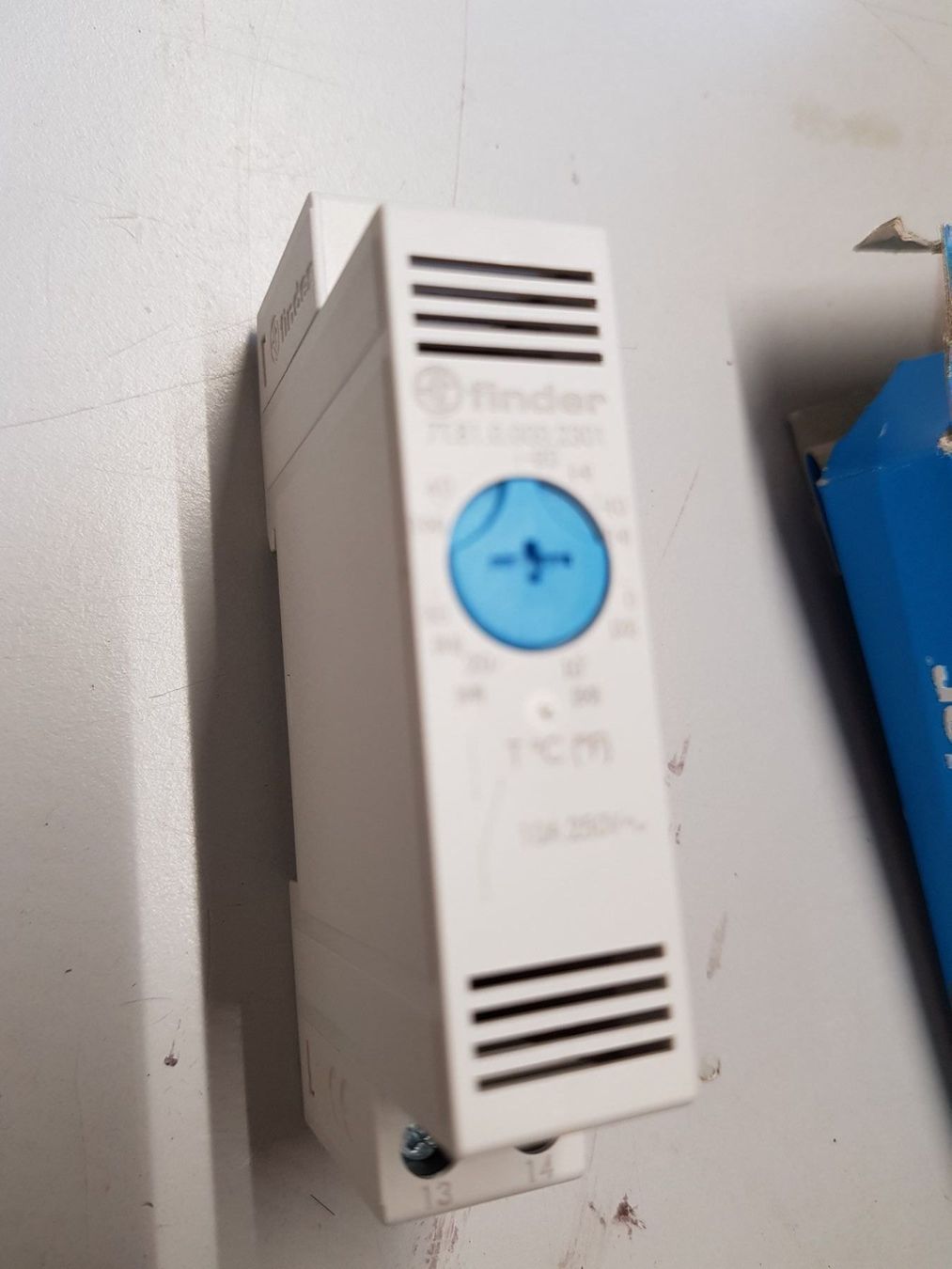 Heizgeräte: Thermostat z.B für Rohrbegleitheizung – Neu und originalverpackt aus Steg im Tösstal von LARO14 2