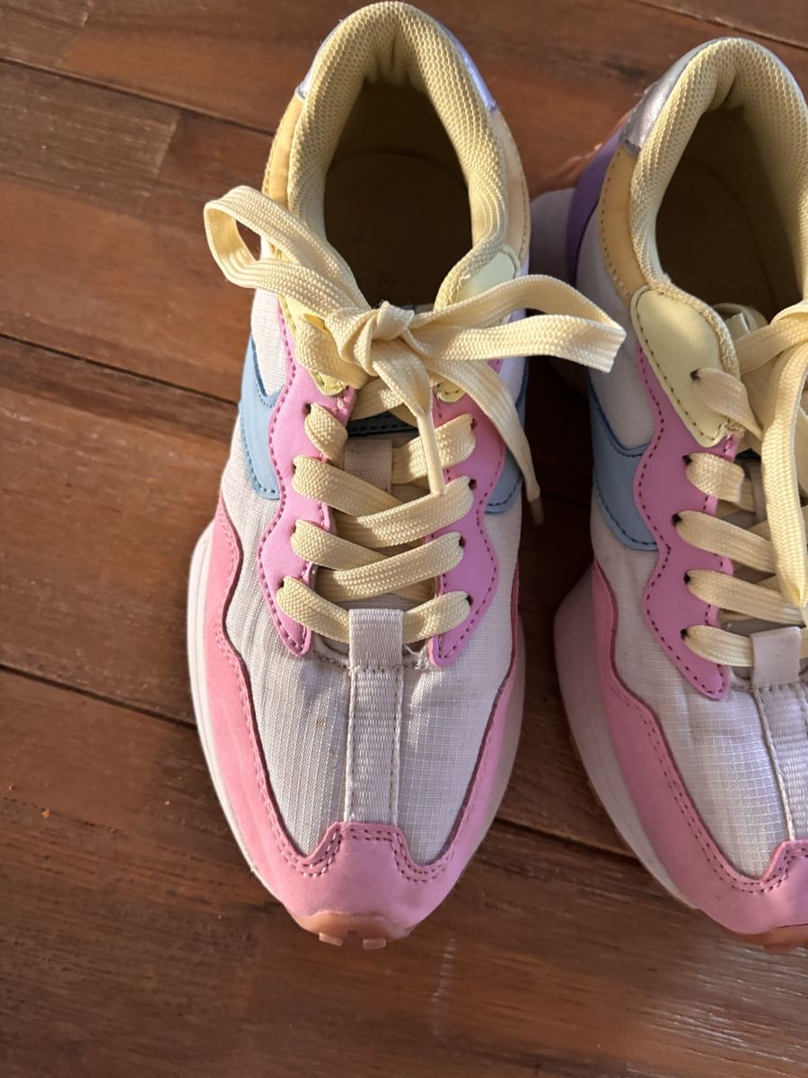 Next Scarpe per ragazze: Next Sneaker Grösse 34.5  – Usato da Weisslingen venduto da Yuna123 3