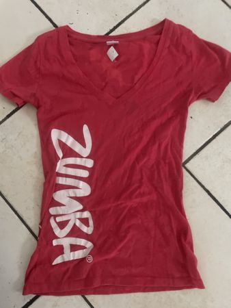 Pinkes Zumba T-Shirt, Gr. XS, Top Zustand
