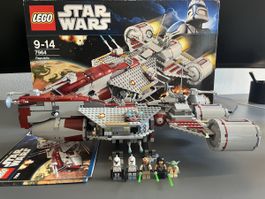 LEGO Star Wars Set 7964 Republic Frigate
