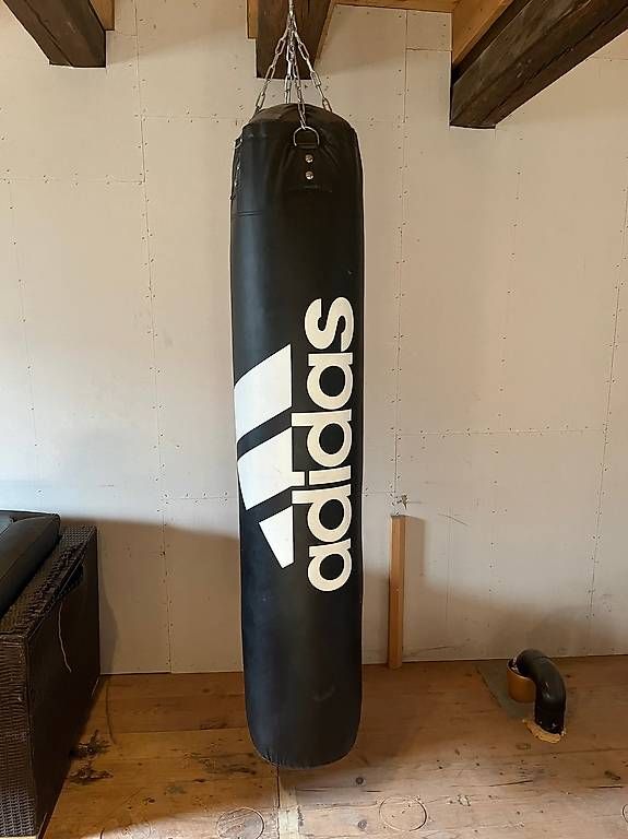 Boxsäcke: Boxsack Adidas Kickbox – Gebraucht aus Berlingen von mcg_cw8l