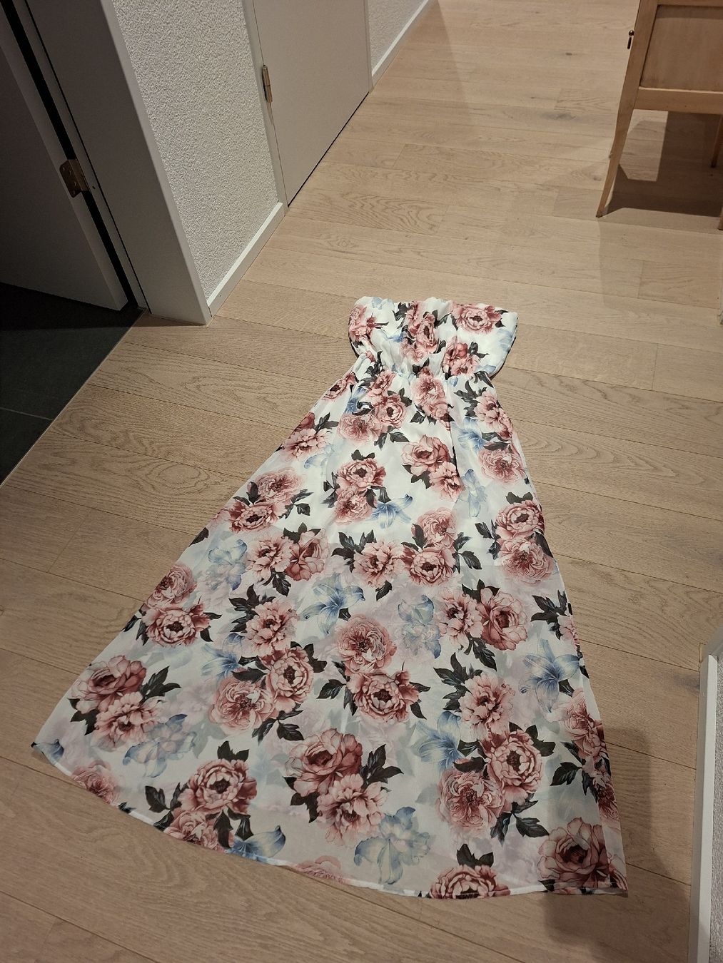 Vestiti: Sommer Midikleid neu M – Nuovo (secondo la descrizione) da Meinisberg venduto da MartinaM1972 1