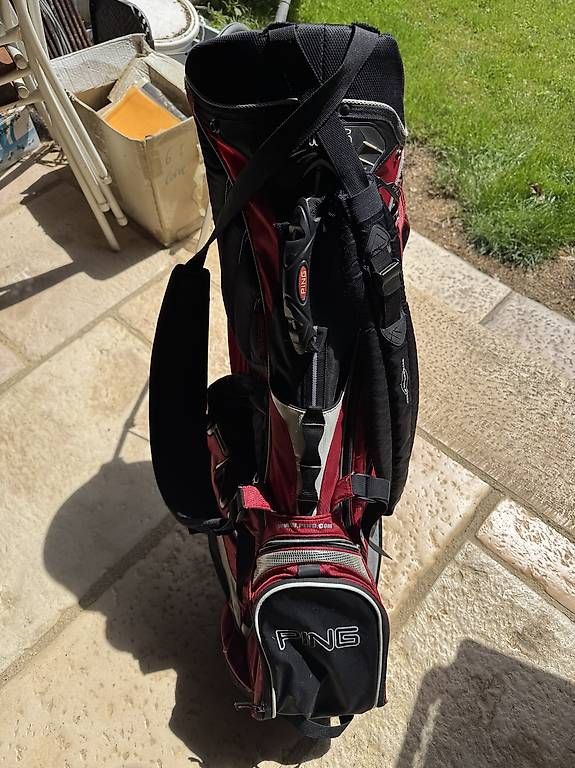 Clubs & Sets: Sac de golf PING Latitude V2 – D'occasion à Lentigny par EcuProd1 1