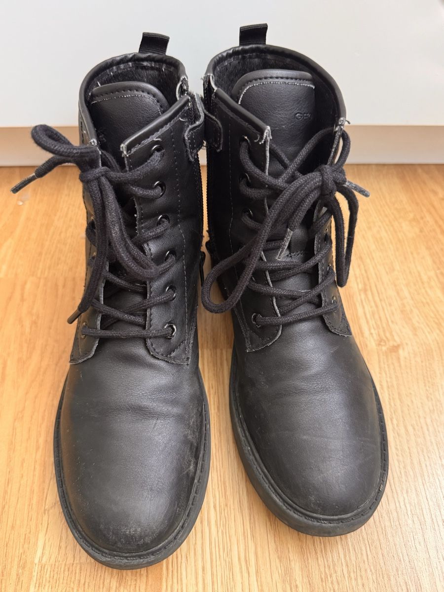 Geox Chaussures filles: Geox Stiefel Boots gr34 – D'occasion à Ennetbürgen par ybo_fp2b 1