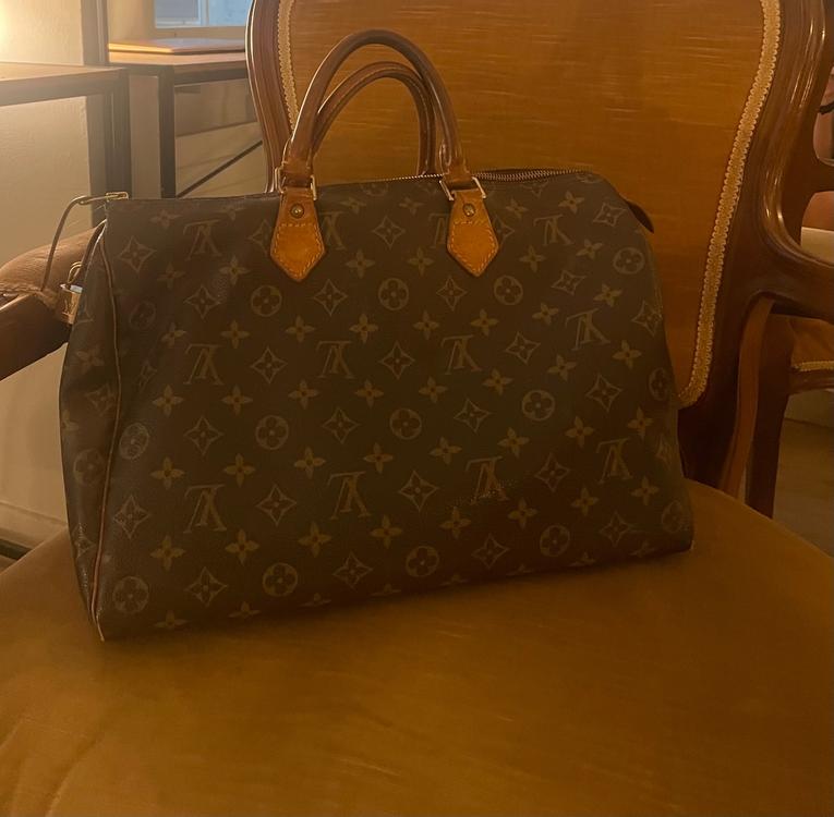 Louis Vuitton - Speedy 40 Monogram Canvas