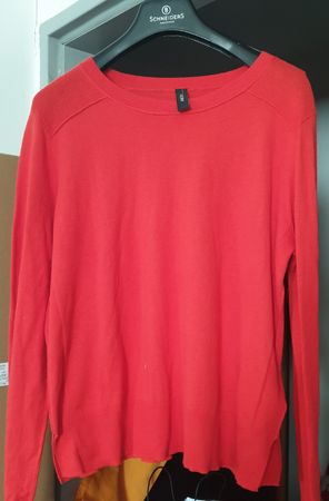 Marccain schöner leichter Pullover Gr. 2