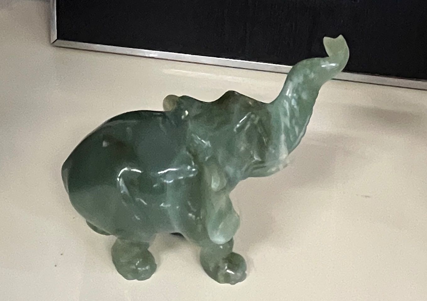 Statuette: Jade Elefant Figur -   Vintage Glücksbringer – Usato da Stetten AG venduto da Brissago25 1