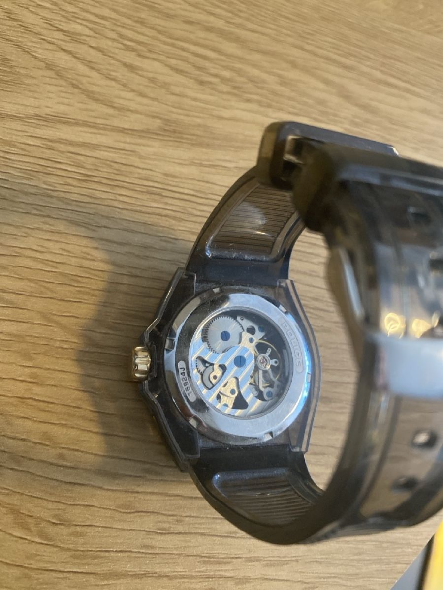 Police Uhren: Police Translucent Skeleton Automatic – Gebraucht aus Oberglatt ZH von Capsici 2