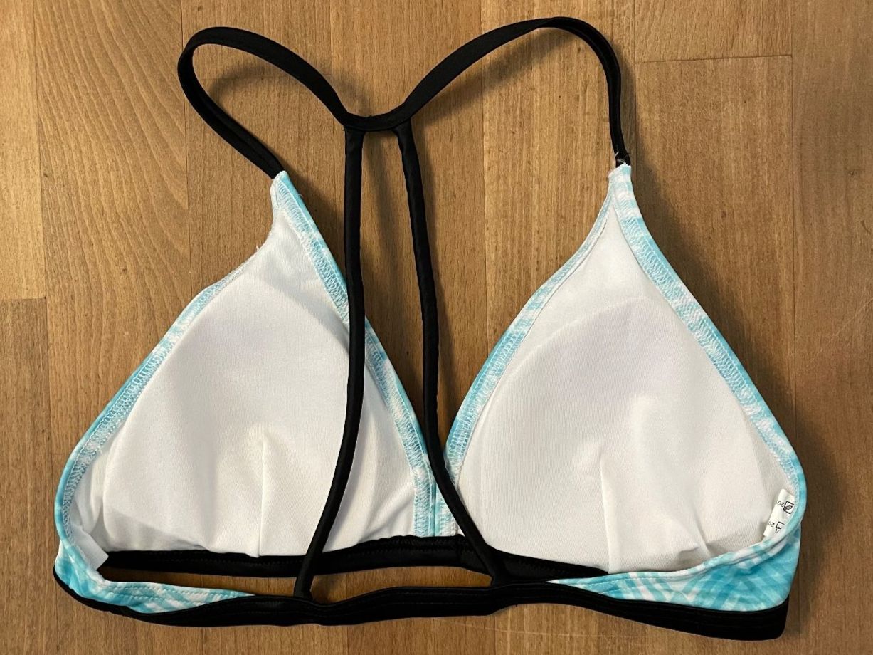 Decathlon Maillots de bain: cooles Bikini Oberteil - Decathlon - Gr. 176 – D'occasion à Winterthur par Schwestere 1