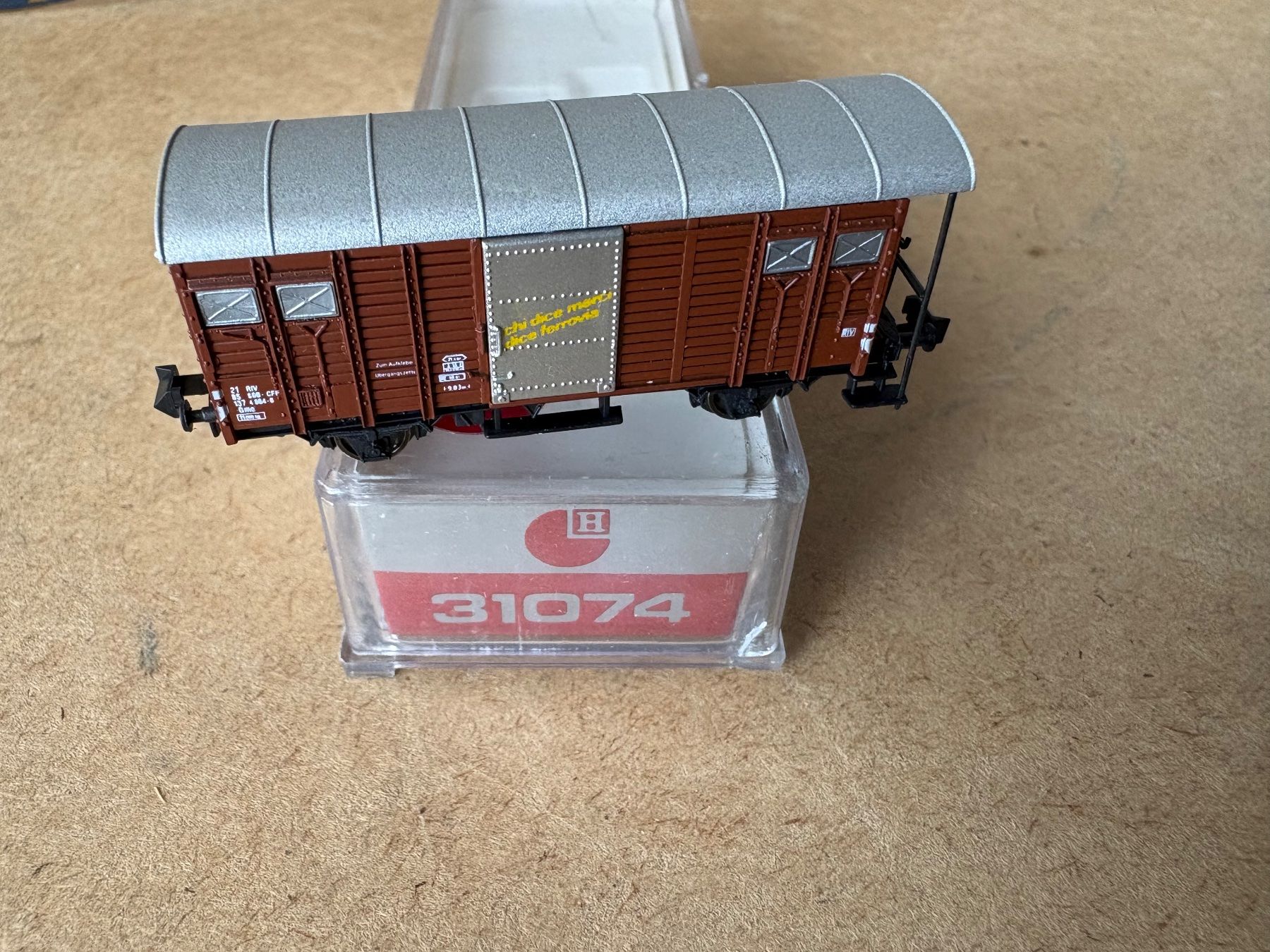 Hobbytrain Modellini di ferrovie: Hobbytrain 31074 Guterwagen Gms SBB – Nuovo (secondo la descrizione) da Hauterive NE venduto da eriamch