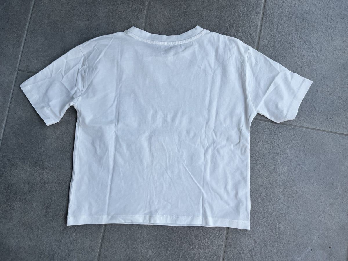 Camicette, T-shirt & Top: T-Shirt 152 – Usato da Wil ZH venduto da Wonderwoman76 1