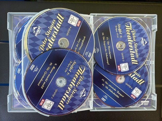 Tutti i DVDs: Theaterstadel, 4 DVD – Usato da Flumenthal venduto da Uranus26 1