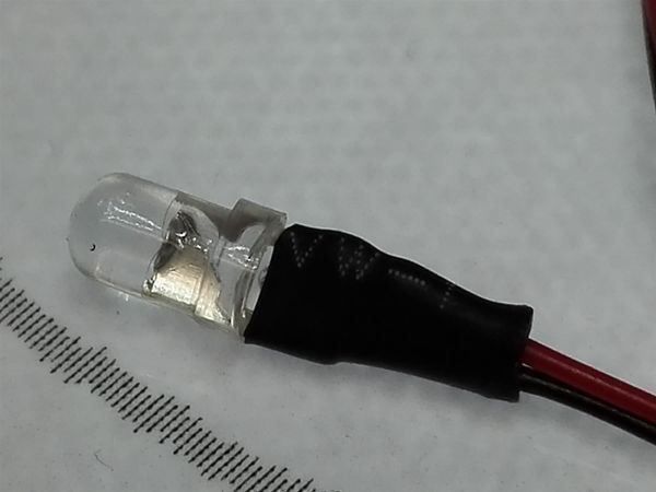 Componenti elettronici: LED 3mm verkabelt, 12V DC, grün – Nuovo (secondo la descrizione) da Luzern venduto da Salefactory 2