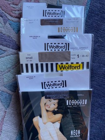 Wolford Strümpfe in verschiedenen Farben