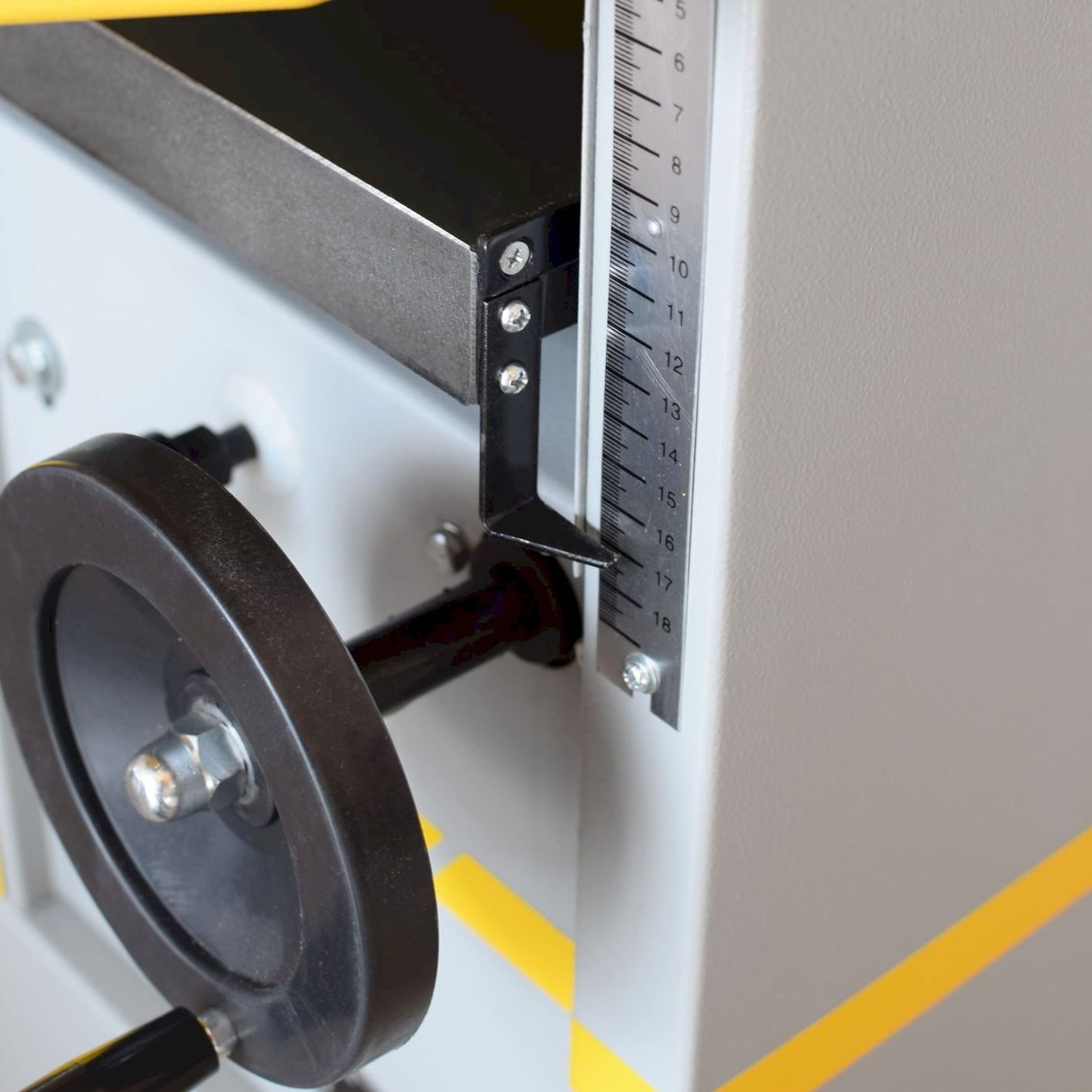 Tutte le macchine: BAMATO BHM-250PRO Dickenhobel 400V – Nuovo e nell'imballaggio originale da Bottighofen venduto da zaap 4