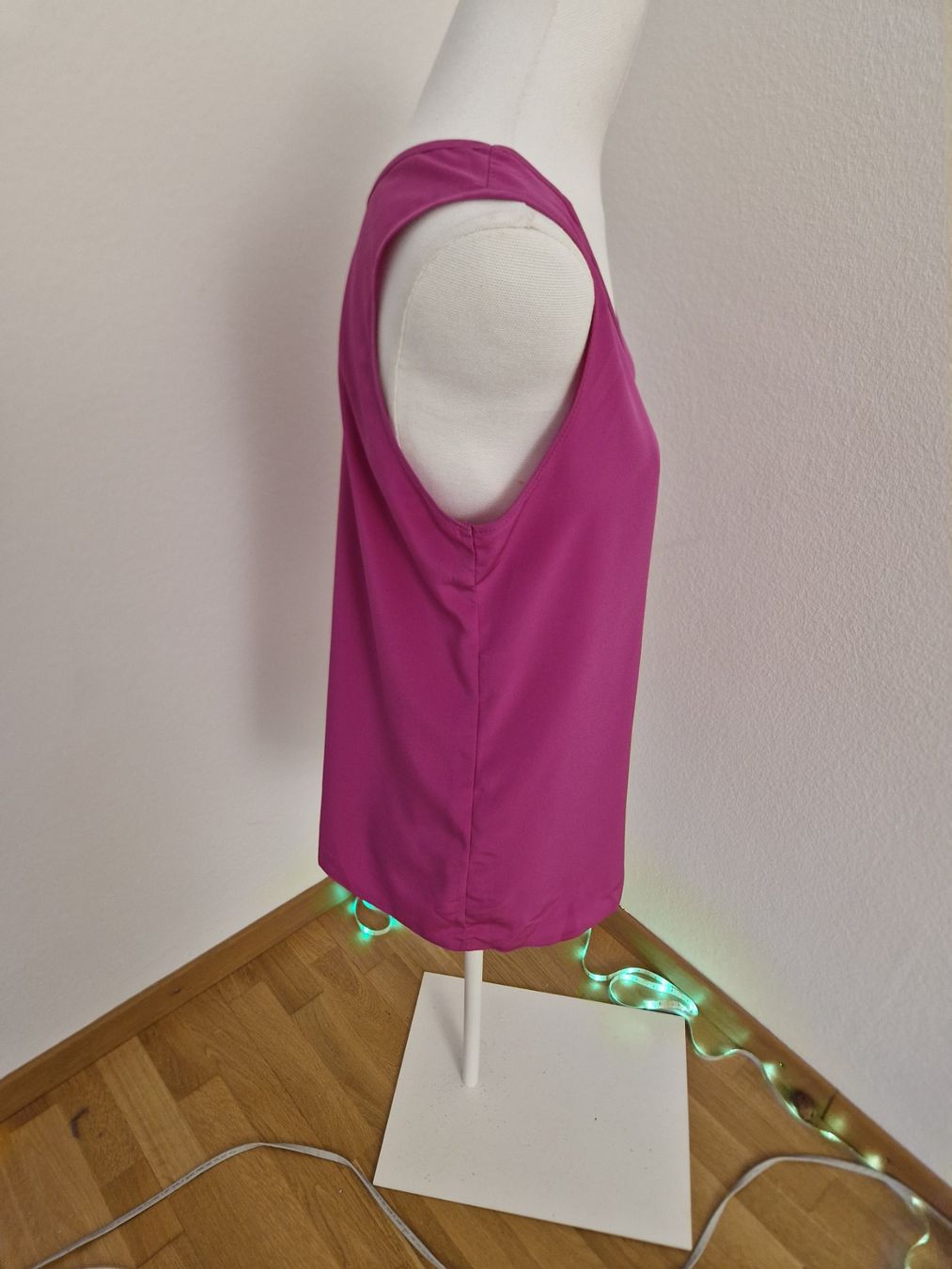 Blusen: Zwei Schicke Bluse Gr. 40 Sommertop elegant luftig – Neu (gemäss Beschreibung) aus Glattbrugg von hap_8w8v 1