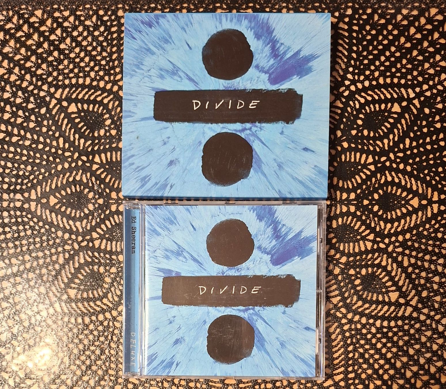 CD: Ed Sheeran - Divide, UK Pop CD Album 2017 – Usato da Schönenberg TG venduto da Gregordini 1