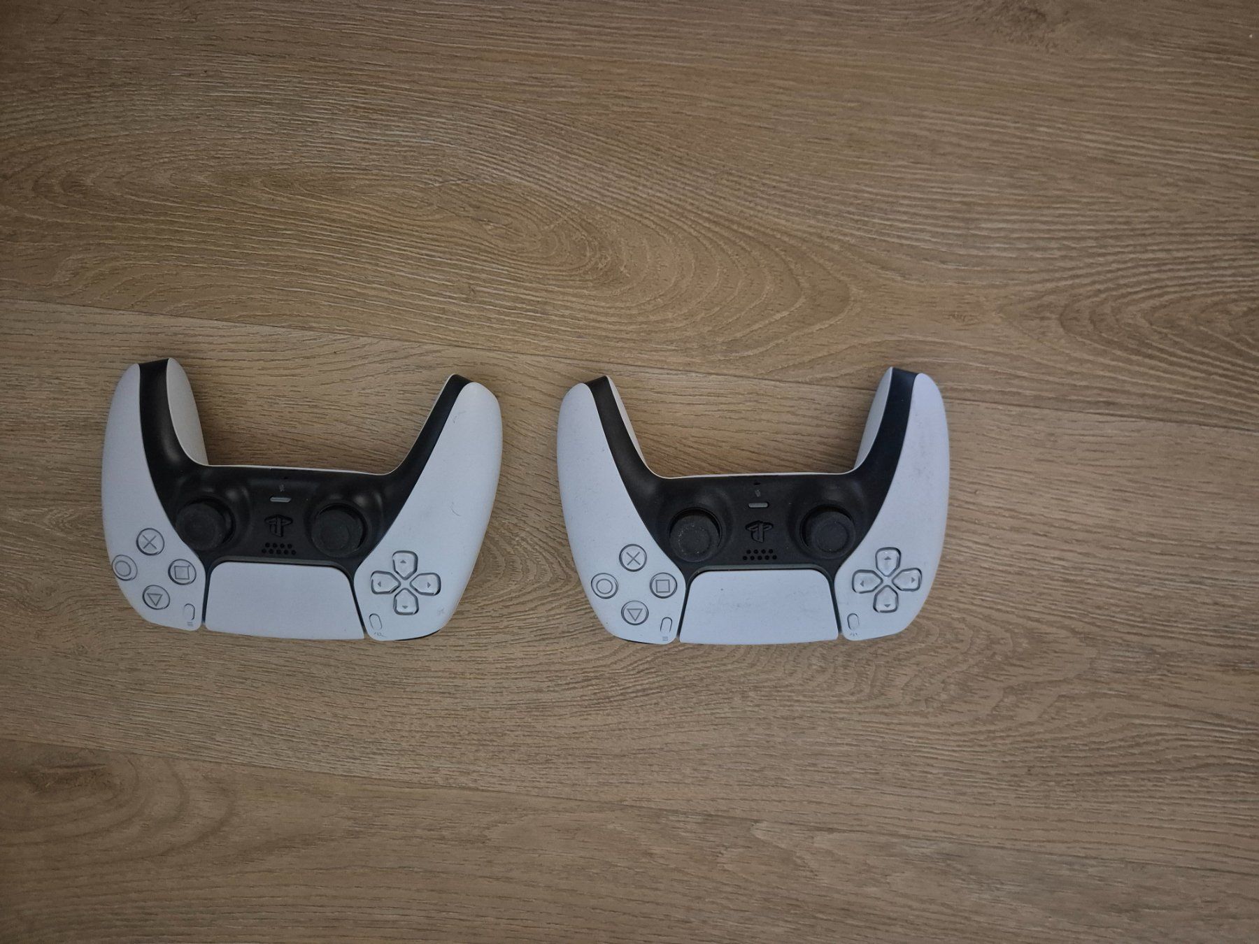 Sony Consoles: PlayStation 5 - Digital Edition – D'occasion à Herzogenbuchsee par jan_5nrm 3