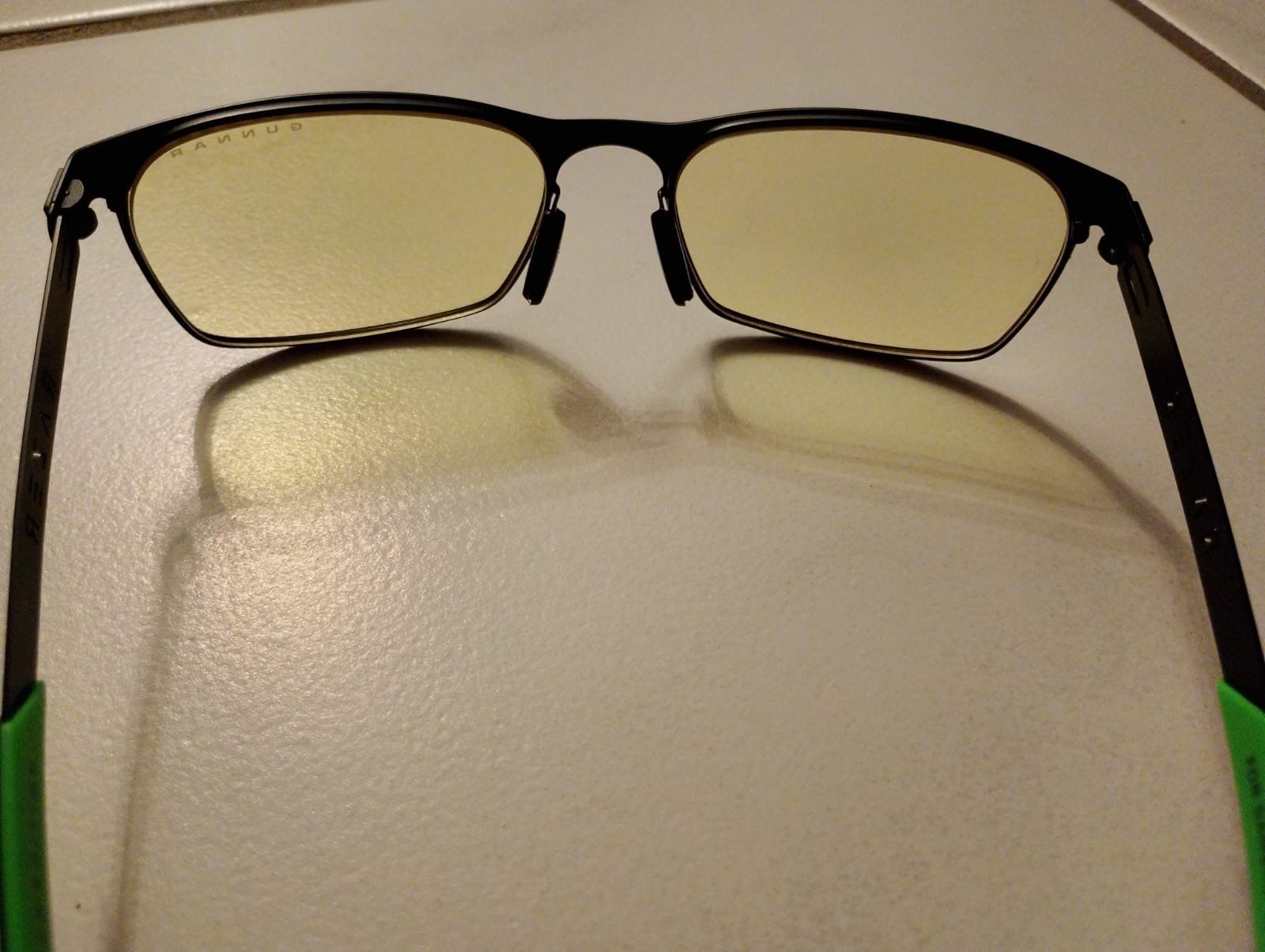 Razer Occhiali & Lenti: Blaulichtbrille/Computerbrille von Razer – Usato da Ehrendingen venduto da 2Guagua2 2