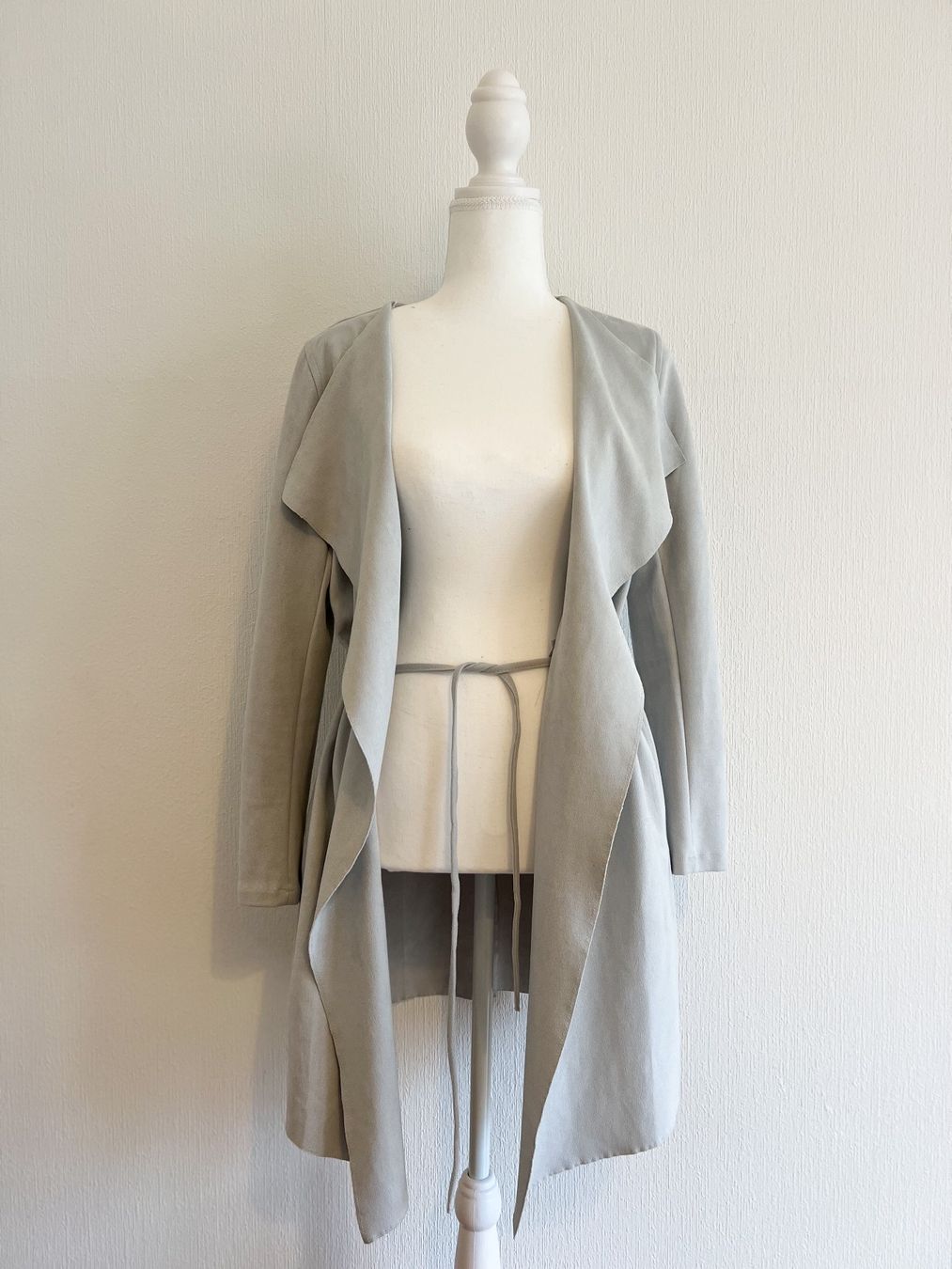 Giacche: Veste légère bleu ciel – Usato da Lausanne venduto da Greenbyaudrey
