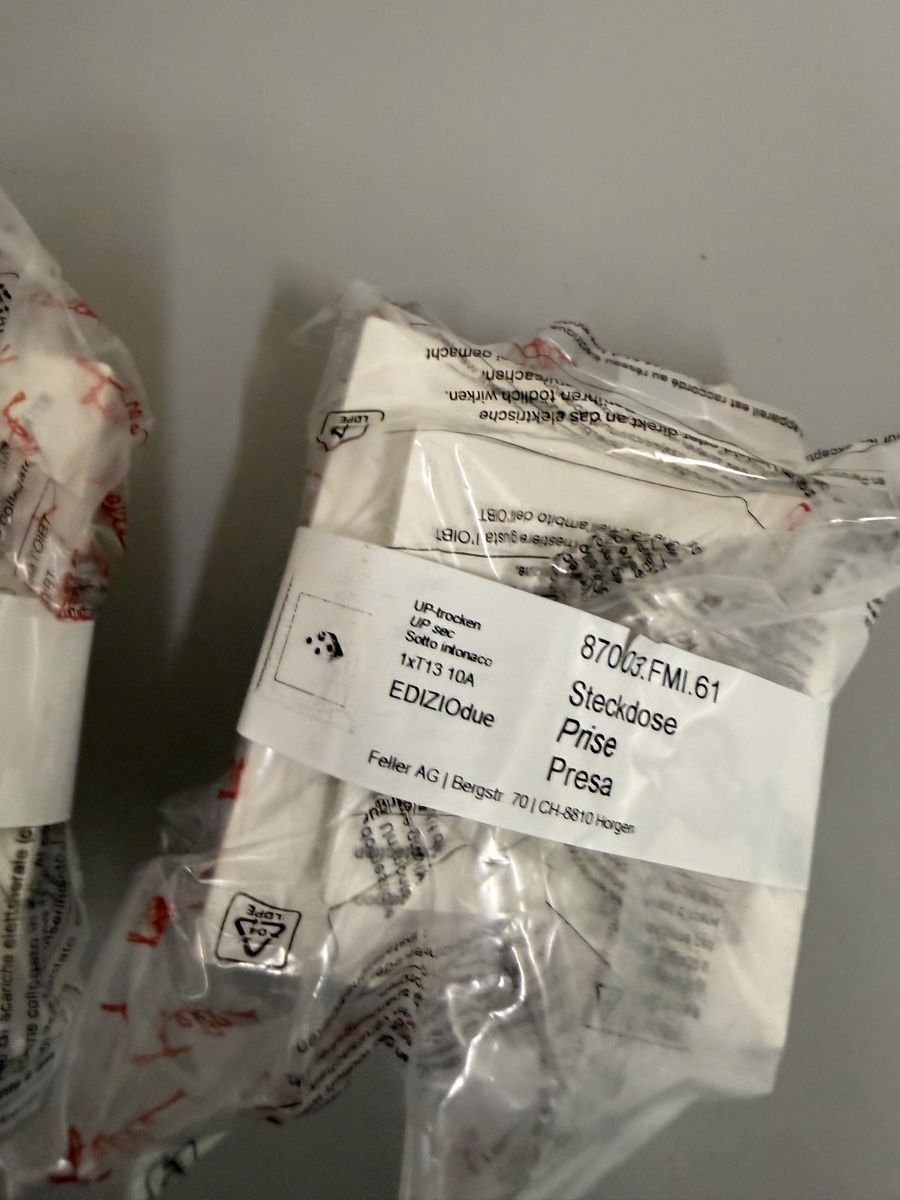 Feller Stecker: Steckdose 1fach 2x Feller – Neu und originalverpackt aus Zürich von papaplatte 2
