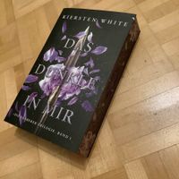 Das dunkle in mir (Neu) mit Farbschnitt Fantasy Roman