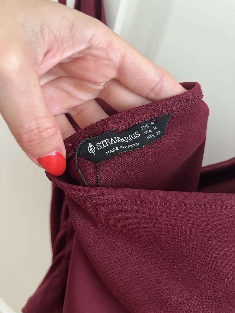 Stradivarius Top: Damen Top Stradivarius Weinrot Grösse M  – Nuovo (secondo la descrizione) da Riehen venduto da SalomeTramer 2