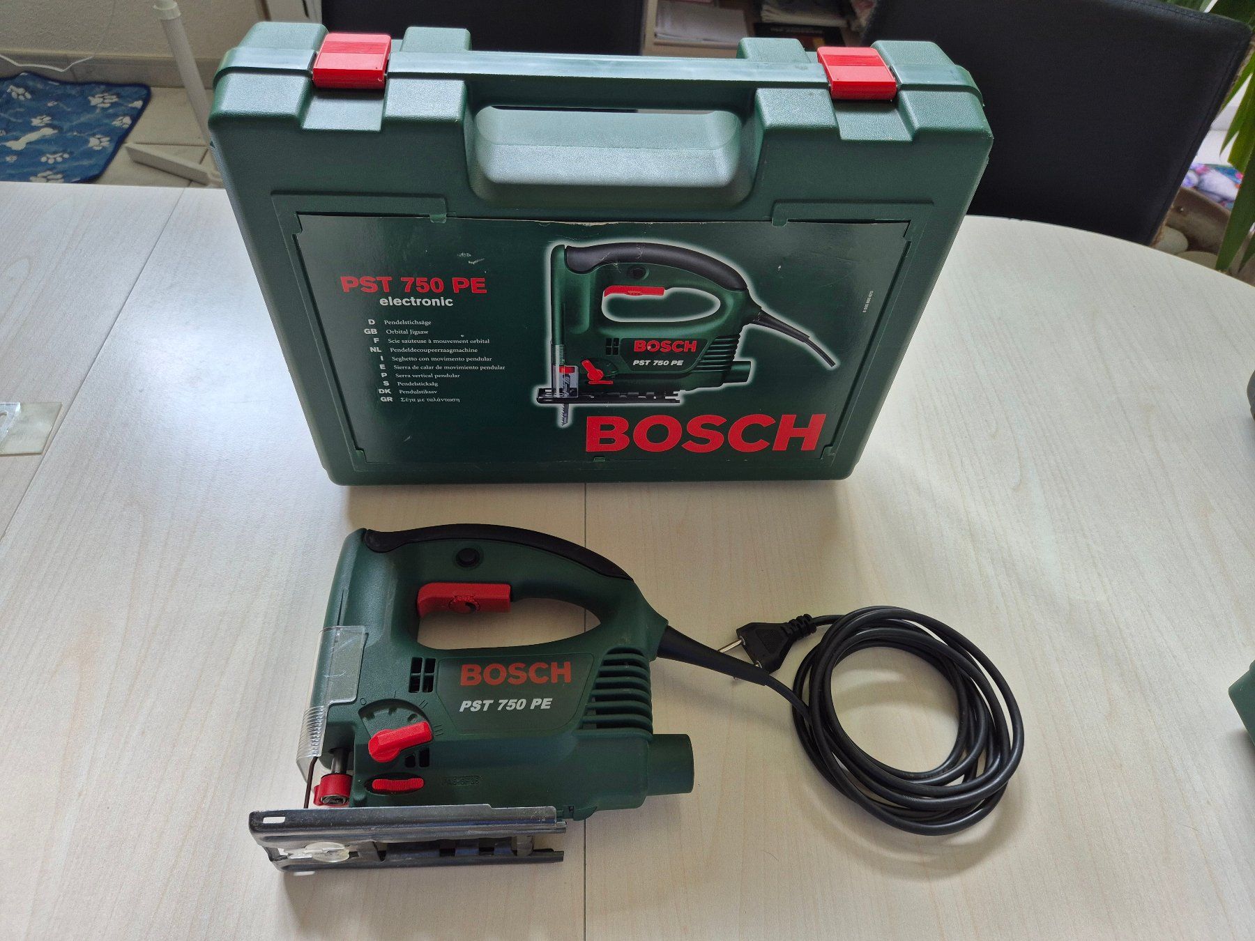 Bosch Seghe: Bosch Stichsäge PST 750 PE – Usato da Oensingen venduto da Disi5 2
