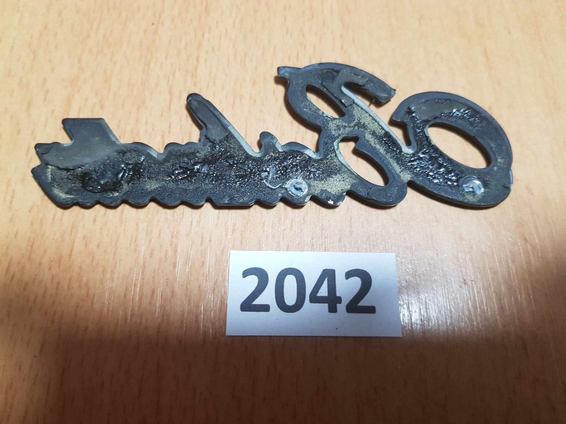 Chevrolet Tutti pezzi di ricambio auto: Emblem, Camaro Berlinetta – Usato da Niedergösgen venduto da usc_l8gm 1