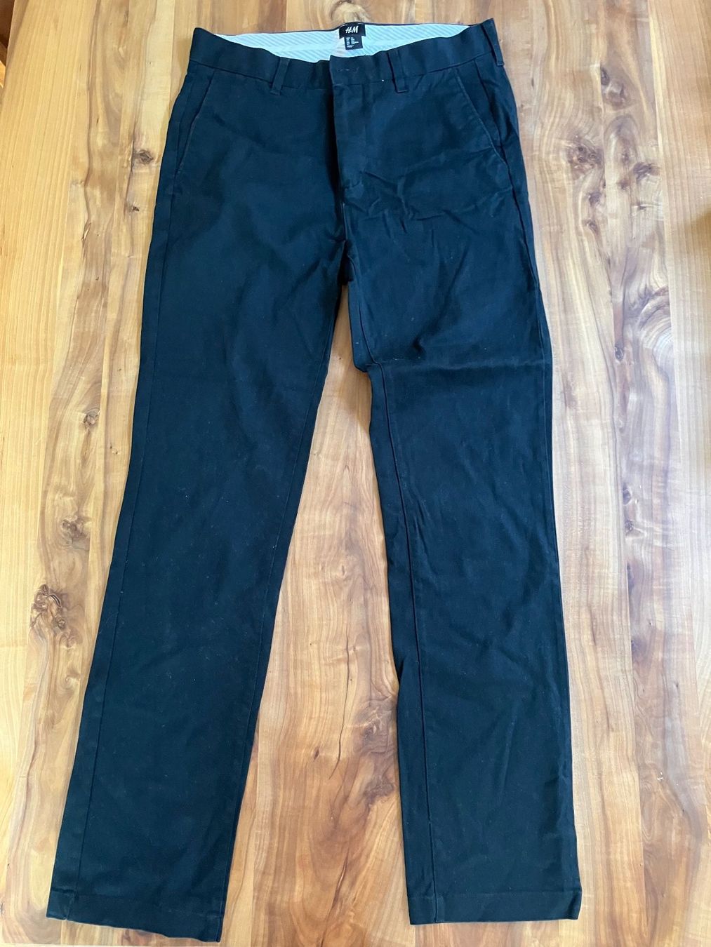 H&M Pantaloni: schwarze Hose – Usato da Bern venduto da sturmmoewe