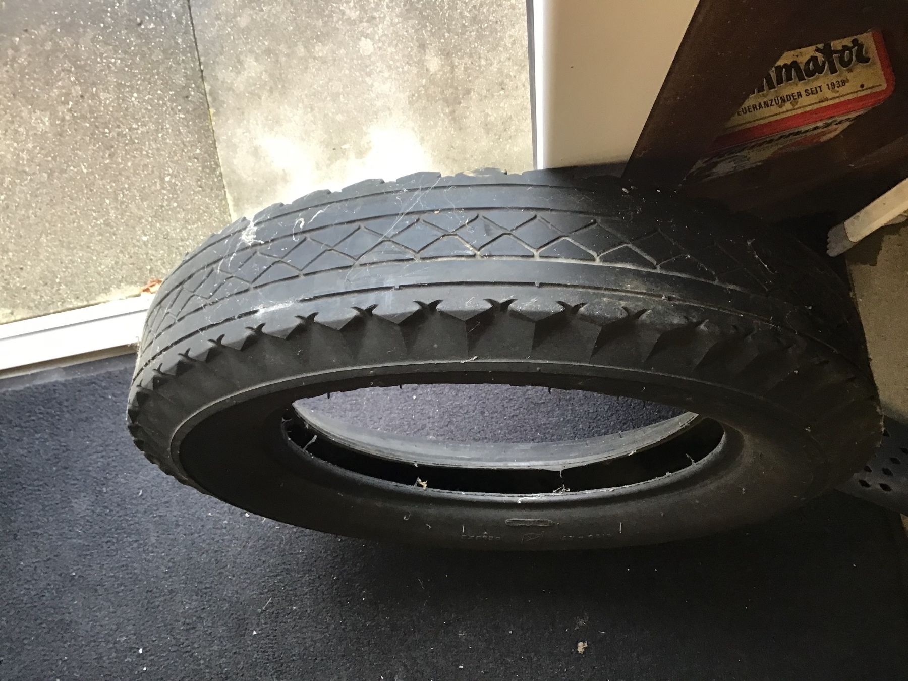 Goodyear Accessori per altri veicoli: Goodyear Oldtimer Pneu 40ziger Vintage – Usato da Horw venduto da adler65 6
