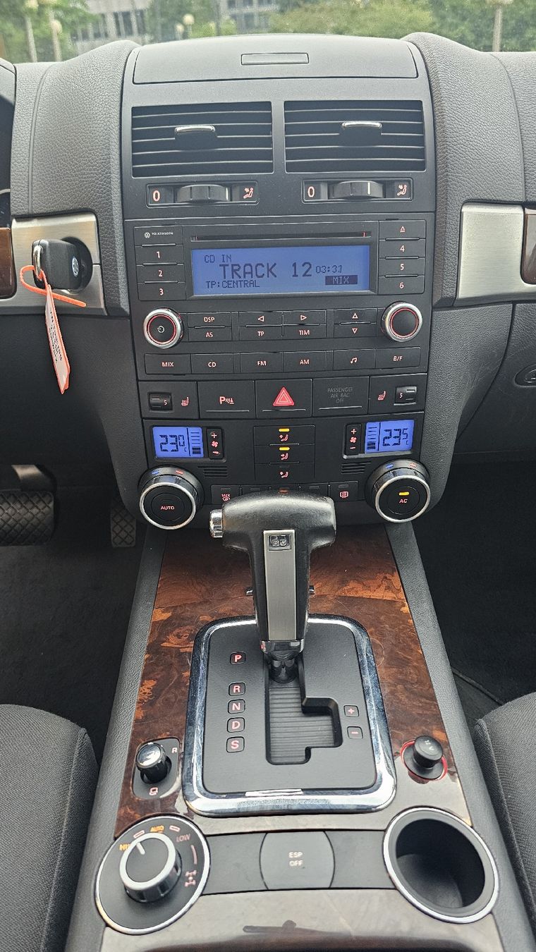 VW Automobili: VW Touareg 2.5 TDI – Usato da Wettswil venduto da Imran0 9