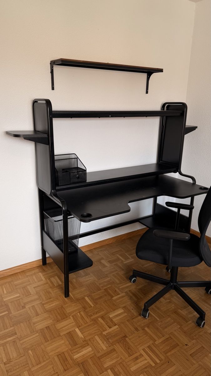 Betten: COMPLETE IKEA DOUBLE BEDROOM + GAMING SETUP – Gebraucht aus Cortaillod von Pintelho 1