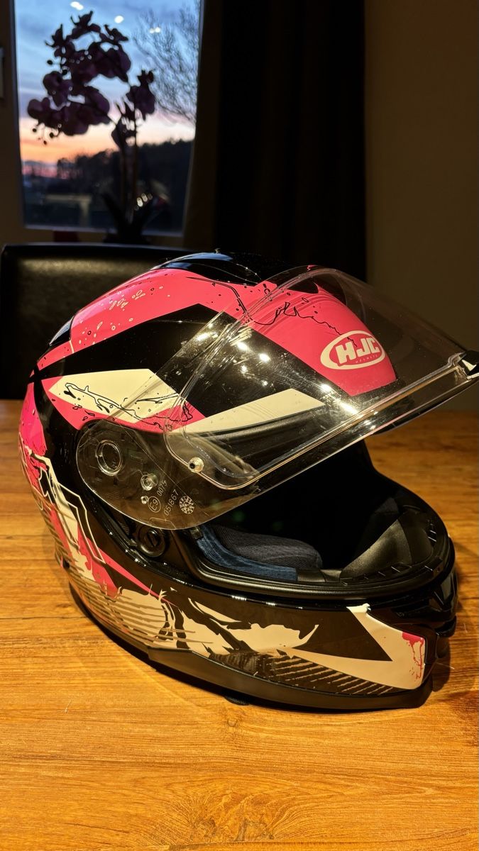 HJC Caschi & visiere: HJC Motorradhelm Gr. 56 – Usato da Ossingen venduto da jst_z962