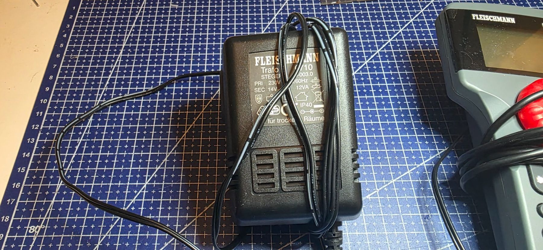 Fleischmann Modelleisenbahnen: FLEISCHMANN PROFI- BOSS 686601 DIGITAL CONTROLLER Spur HO/N – Gebraucht aus Hochfelden von Danizh0 1
