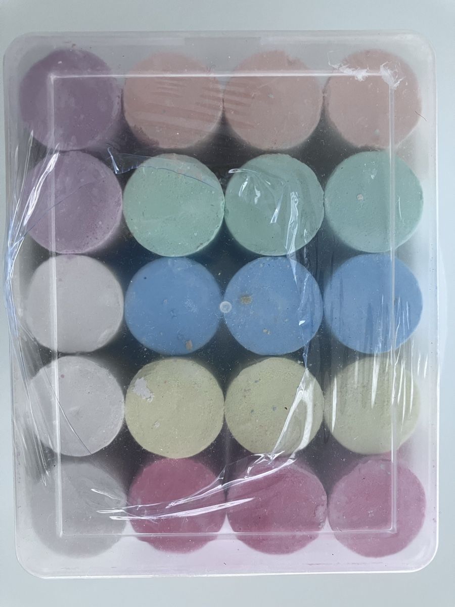 Colori: Strassekreide Neu – Nuovo e nell'imballaggio originale da Gümligen venduto da svaud 1