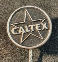 CC006 - Anstecknadel CALTEX Oil Petrol Station 60er
