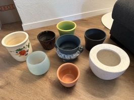 Div. Übertöpfe, verschiedene Grössen, für den Garten
