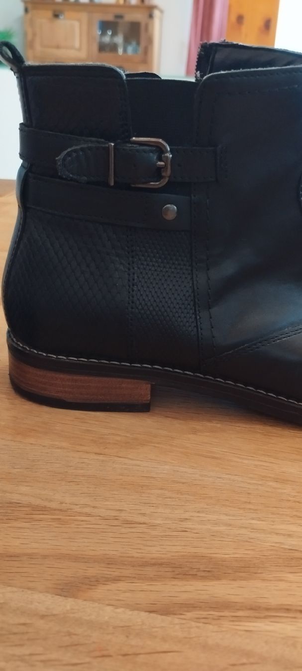 Damenschuhe: Damen Stiefel 39 TH Avenue – Gebraucht aus Mörel von MJoaoCosta 3